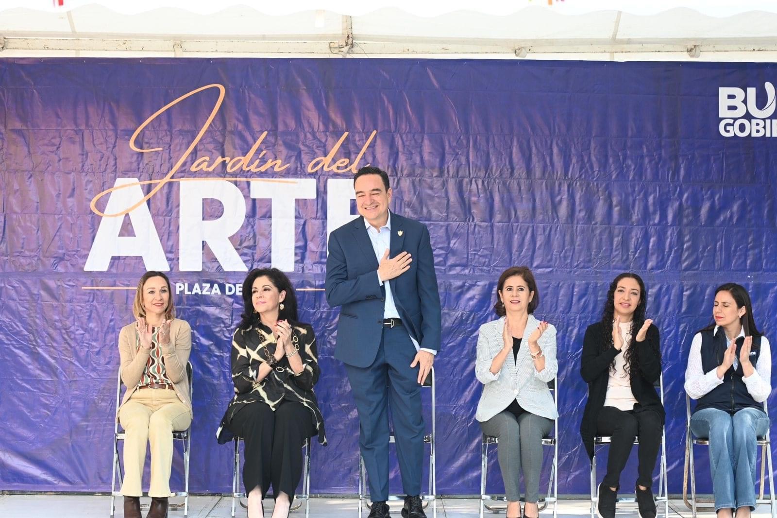 Carlos Soto inauguró primer festival de literatura en Zamora “Yo nombro al mundo”