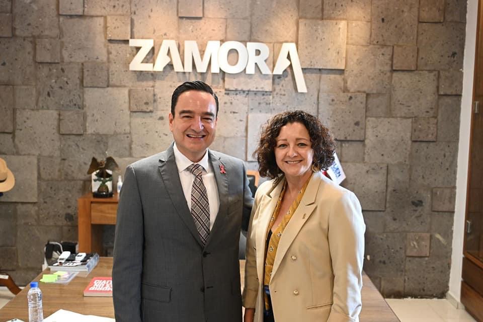 Presidente municipal Carlos Soto se reúne con la nueva directora de la Univa Zamora