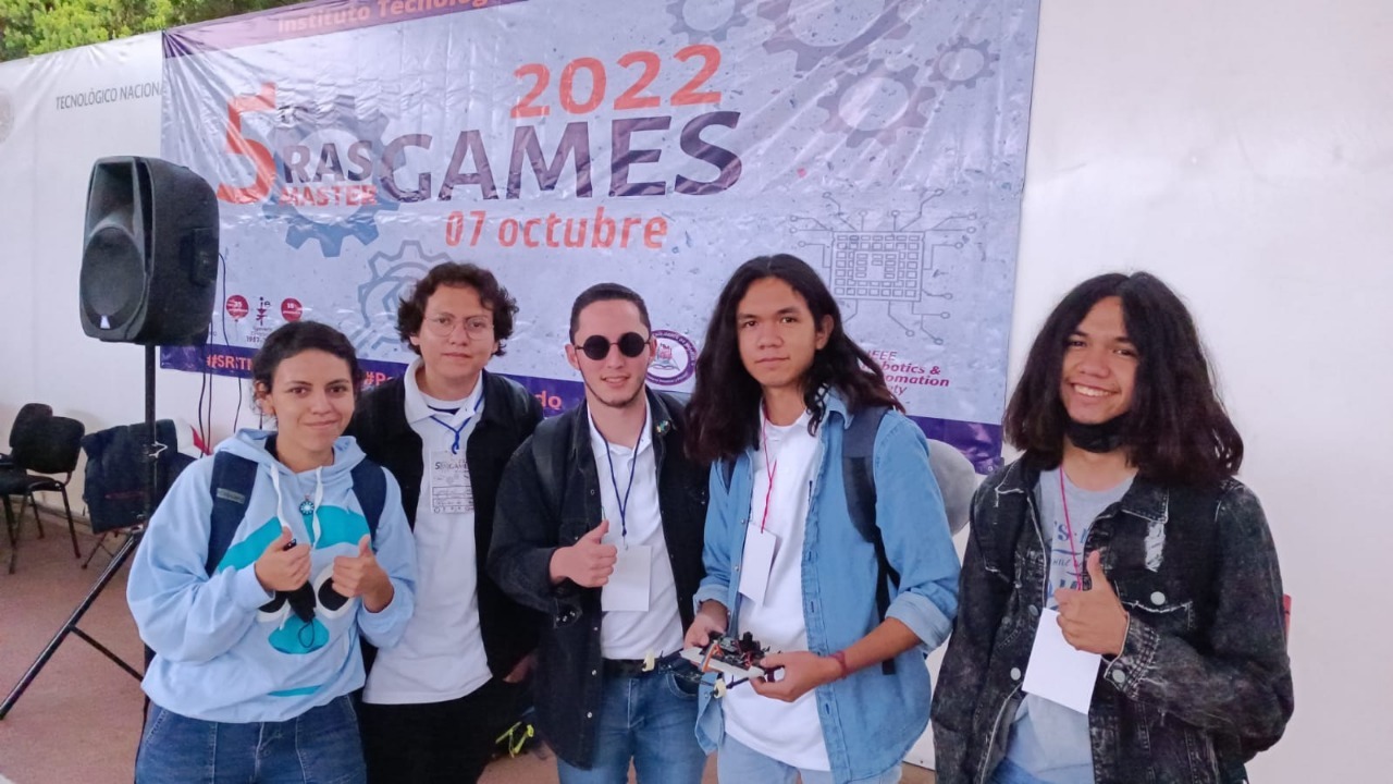 Participan activamente alumnos de Electrónica del Tec Zamora en concurso de Robótica