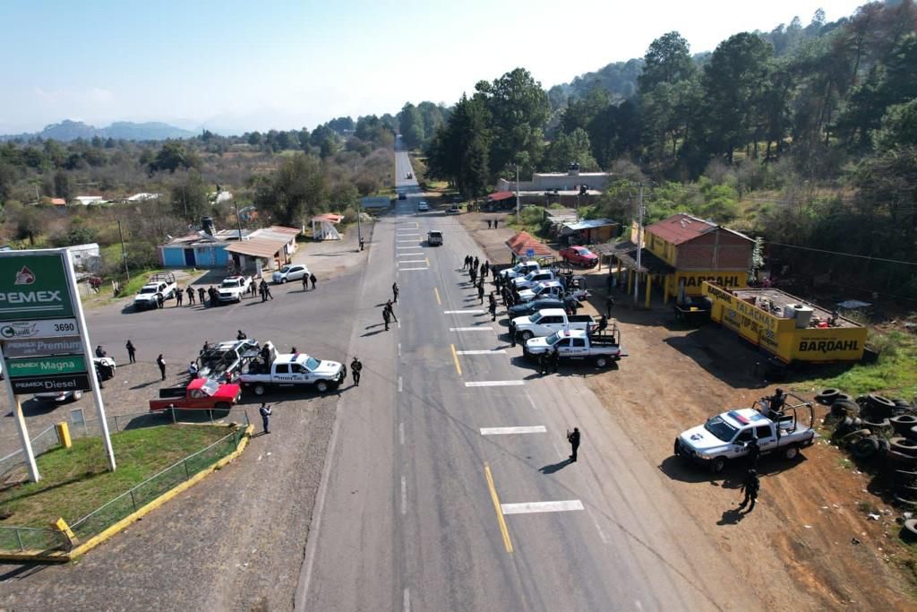 Para garantizar el libre tránsito, Guardia Civil mantiene labores en las regiones Uruapan y Zamora