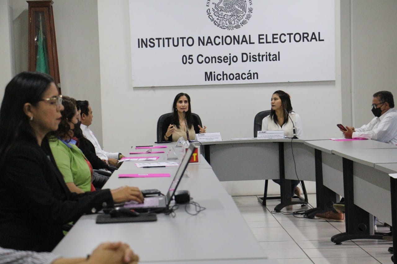 INE Zamora presentó a diputados y autoridades resultados de Consulta Infantil y Juvenil 2021