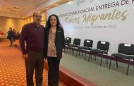 El Dr. David Melgoza Montañez acompañó a galardonada del reconocimiento “Raíces migrantes 2022”