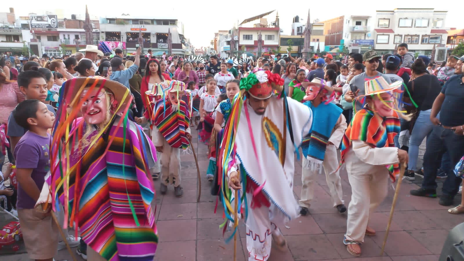Zamoranos celebraron regreso de tradicionales peregrinaciones rumbo al Santuario Guadalupano