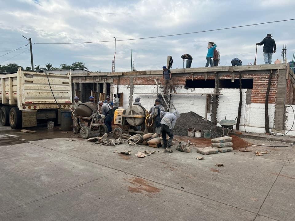 Construyen  nuevo módulo de seguridad pública municipal en Ixtlán