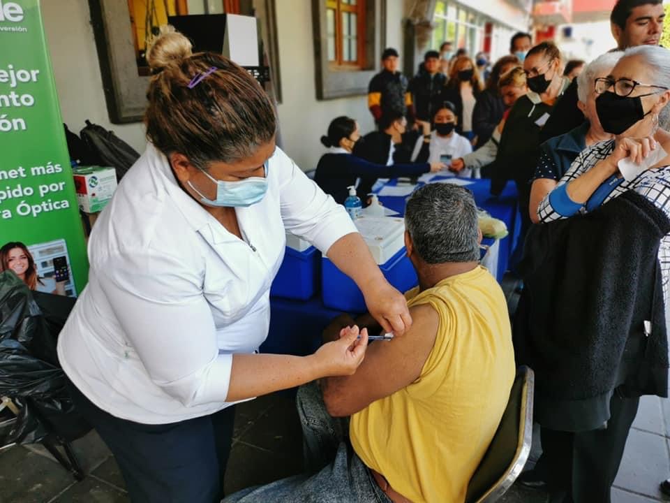 Anuncian vacunación contra influenza y COVID 19 en presidencia y unidad deportiva El Chamizal