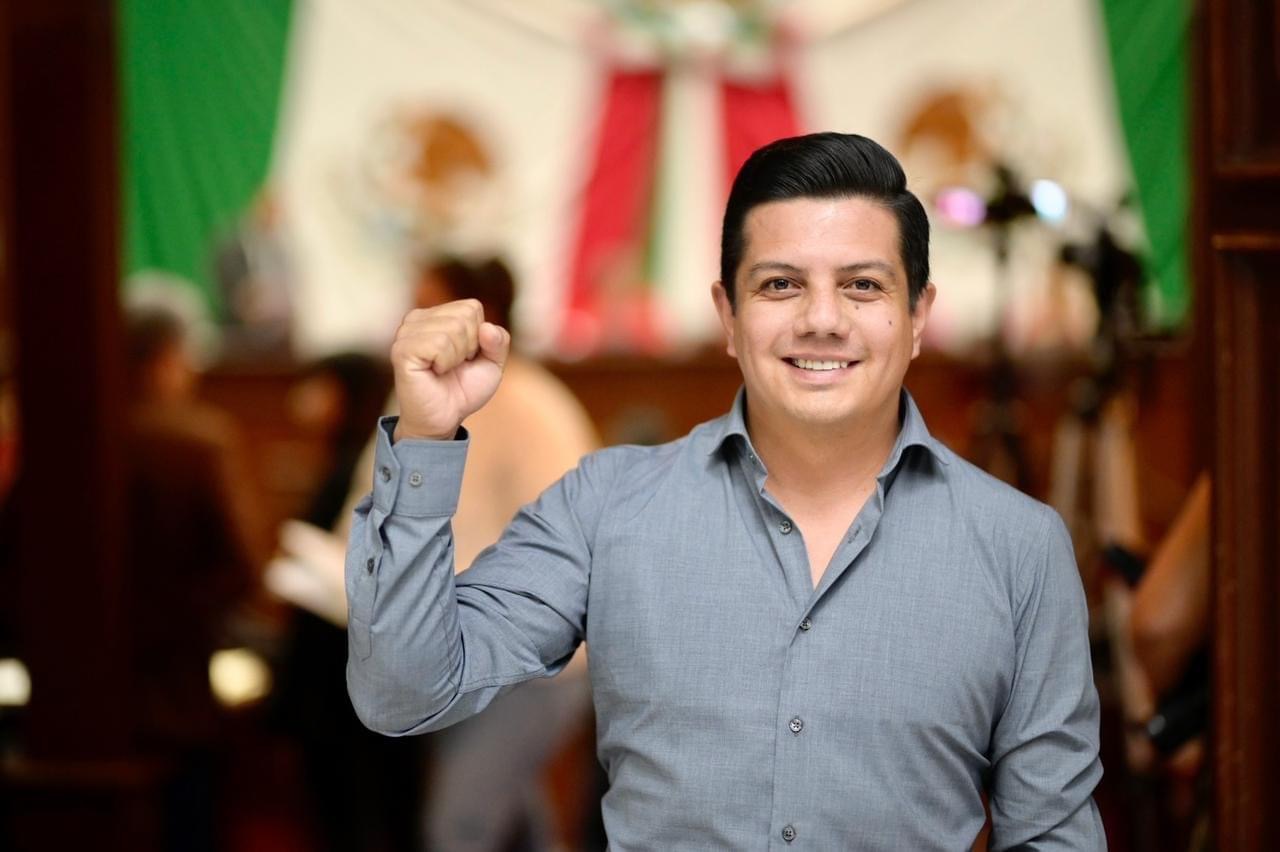 Refrenda Oscar Escobar trabajo comprometido por un mejor Michoacán para 2023