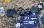 En Jacona: SSP desmantela campamento clandestino con armas, más de 4 kilos de droga, artefacto explosivo y equipo táctico