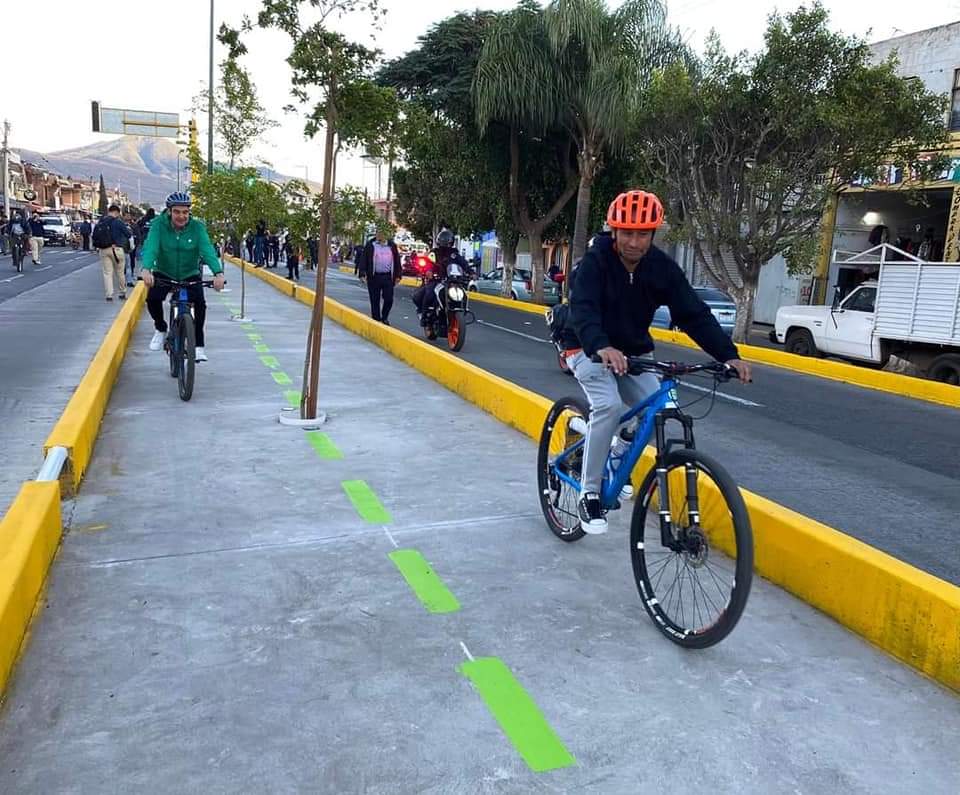 Proyectan colocación de ciclovía en Avenida Juárez, desde zona poniente a monumento