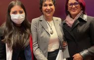 La síndico Margarita contreras asiste a reunión en beneficio de la educación