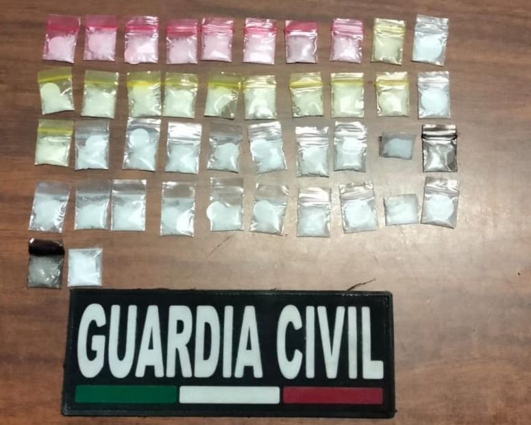 En Zamora y Jacona, SSP asegura 77 envoltorios de droga; hay seis detenidos