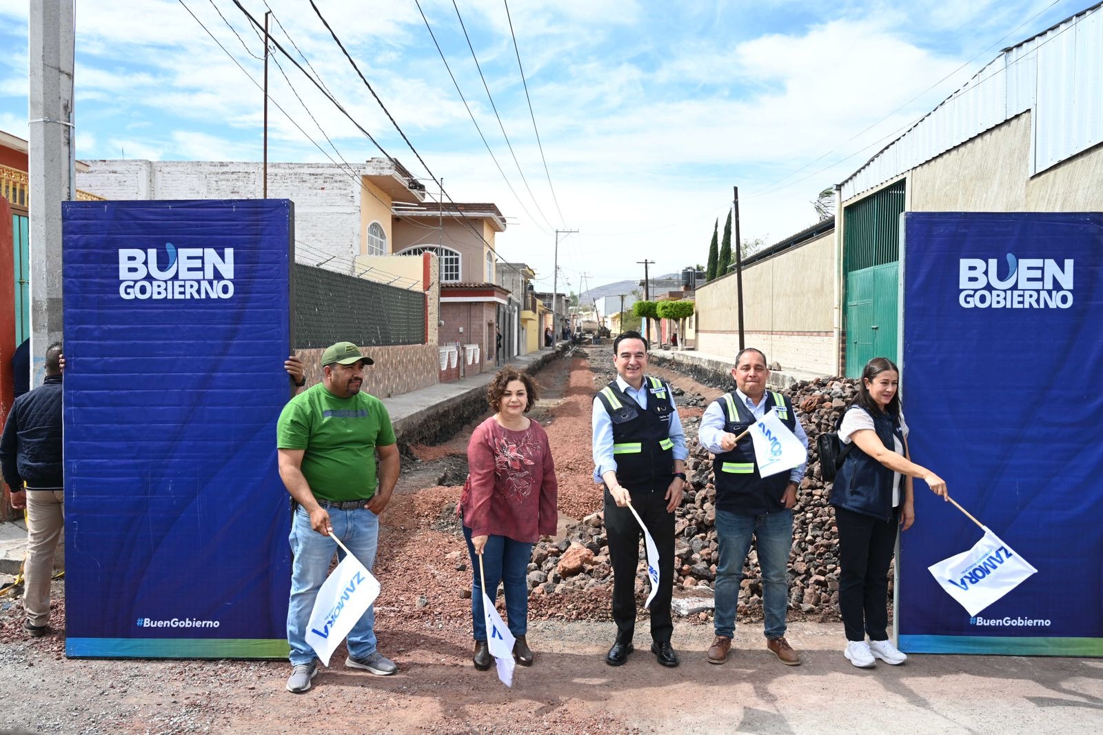 Destinan casi 3.5 mdp para pavimentación de calle Benito Juárez en Atecucario