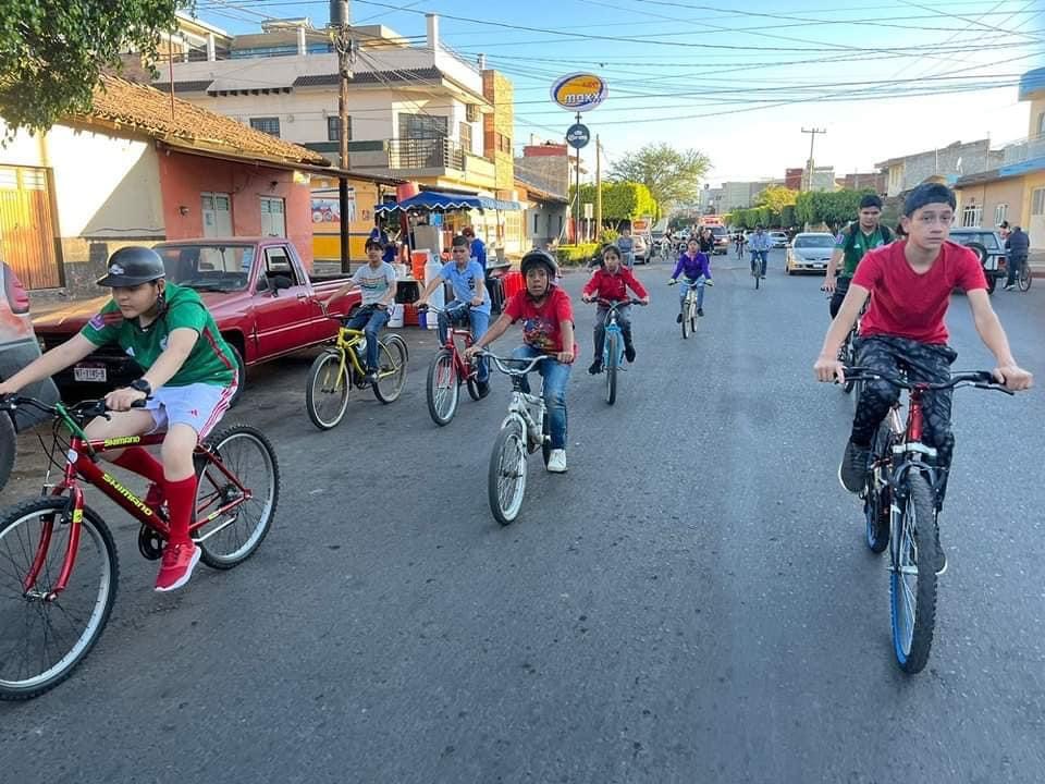 Se lleva con éxito el 2do rol en bici del 2023, en Tangancícuaro