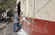 Realizan acciones de mantenimiento en el Mercado el Carmen; repararon muros del inmueble