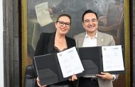Carlos Soto firmó convenio con la Universidad Michoacana de San Nicolás de Hidalgo