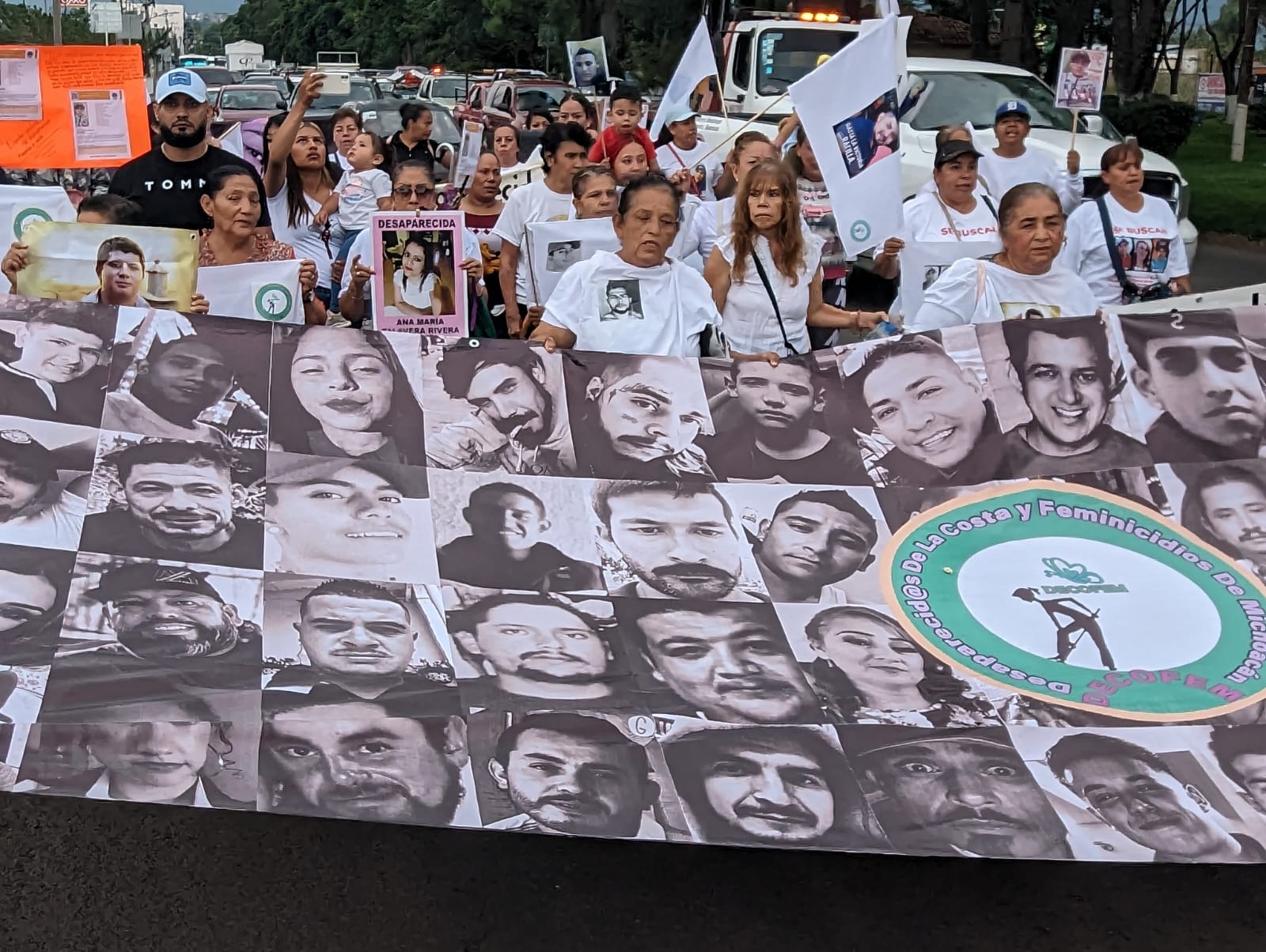 Familiares de desaparecidos marchan para exigir a la fiscalía se agilicen las búsquedas