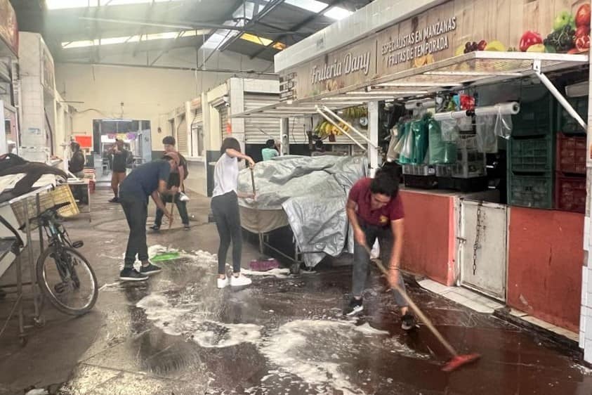 El presidente Carlos Soto afirmó que la limpieza en los mercados será continua durante su administración