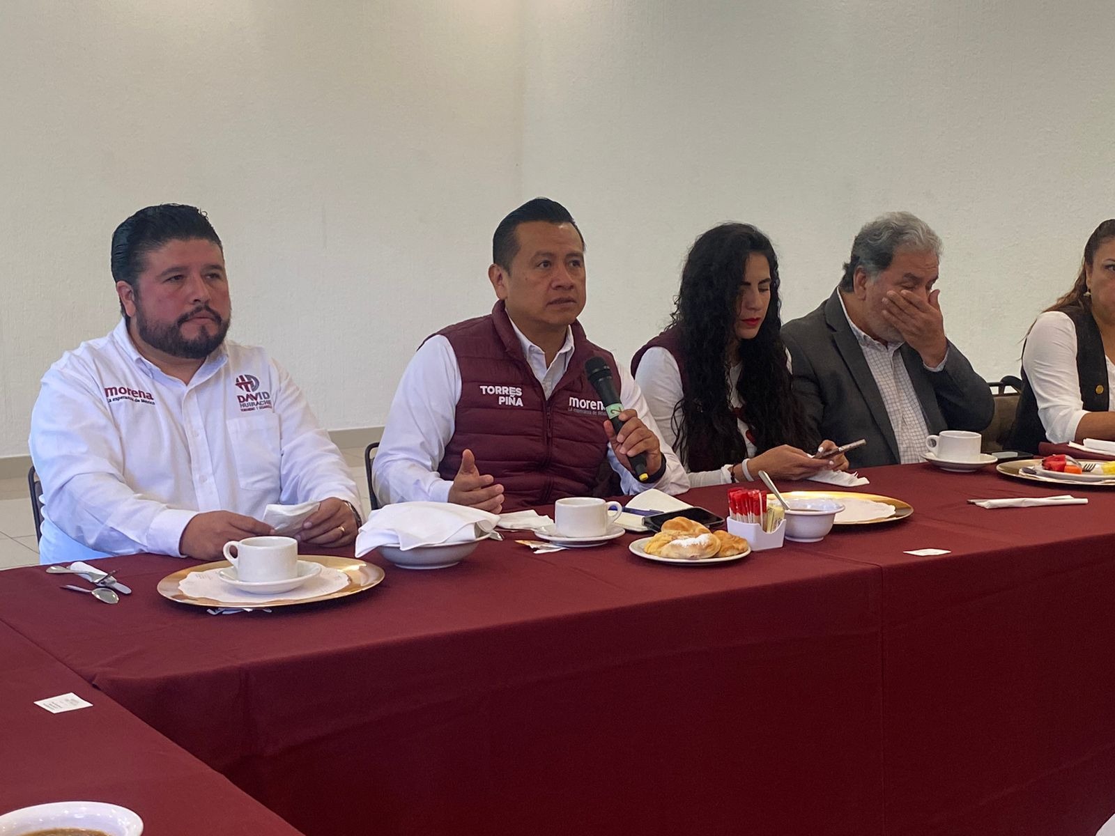 Desplegaremos comités en todo Michoacán en defensa de la 4T: Carlos Torres Piña