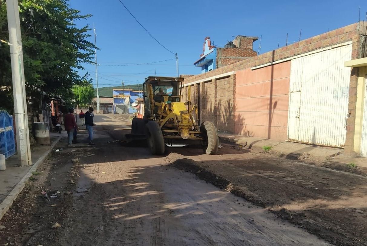 Realizaron labores de mejoramiento de la calle Francisco Godínez de Ario de Rayón