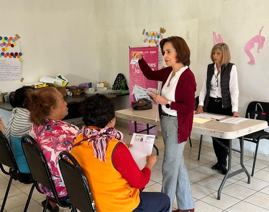 Carlos Soto impulsa el empoderamiento económico de las mujeres en Zamora