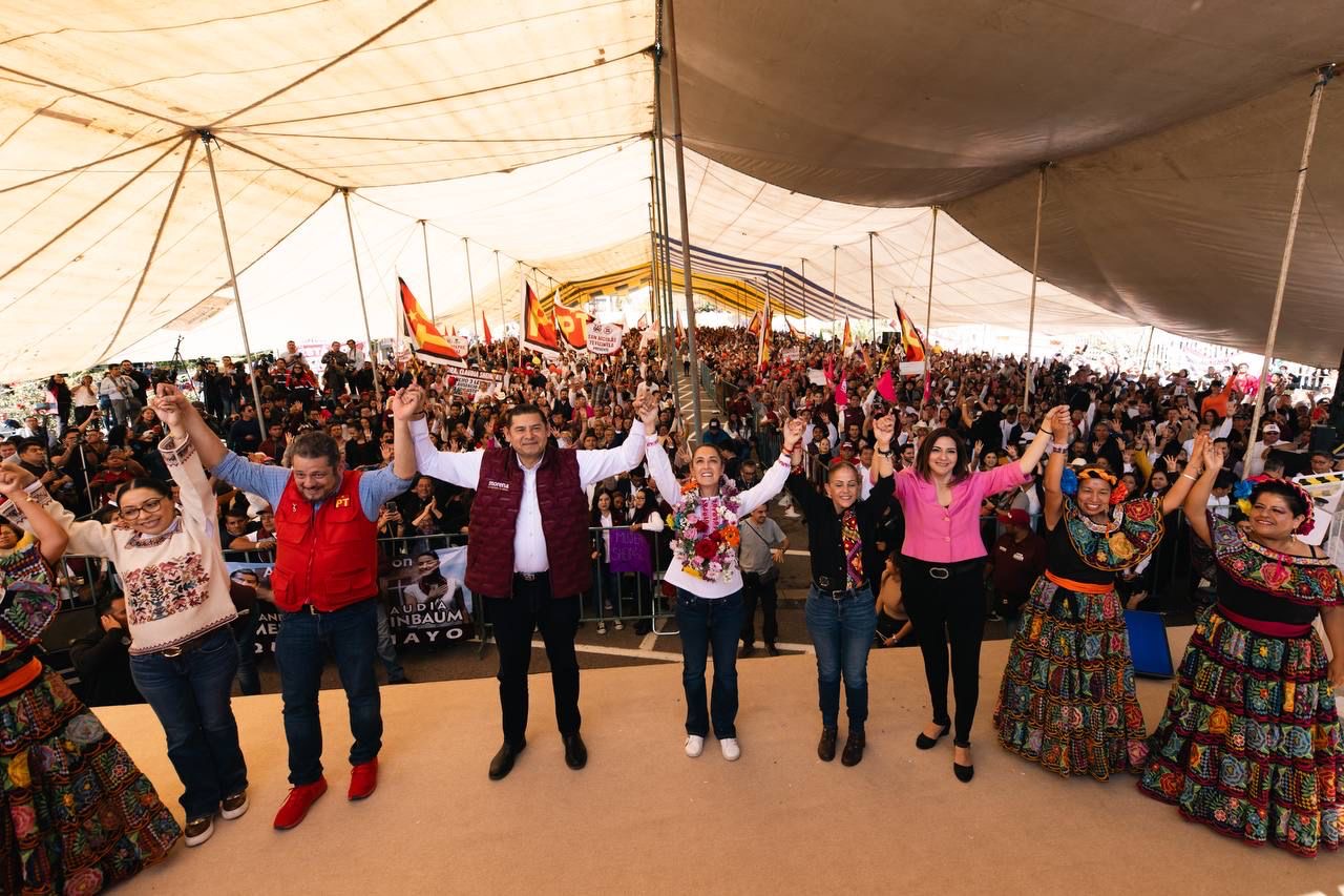 “Cuando se comparte la prosperidad, entonces México florece”: Claudia Sheinbaum destaca la importancia de fortalecer la economía de abajo hacia arriba ante militantes de Tehuacán, Puebla