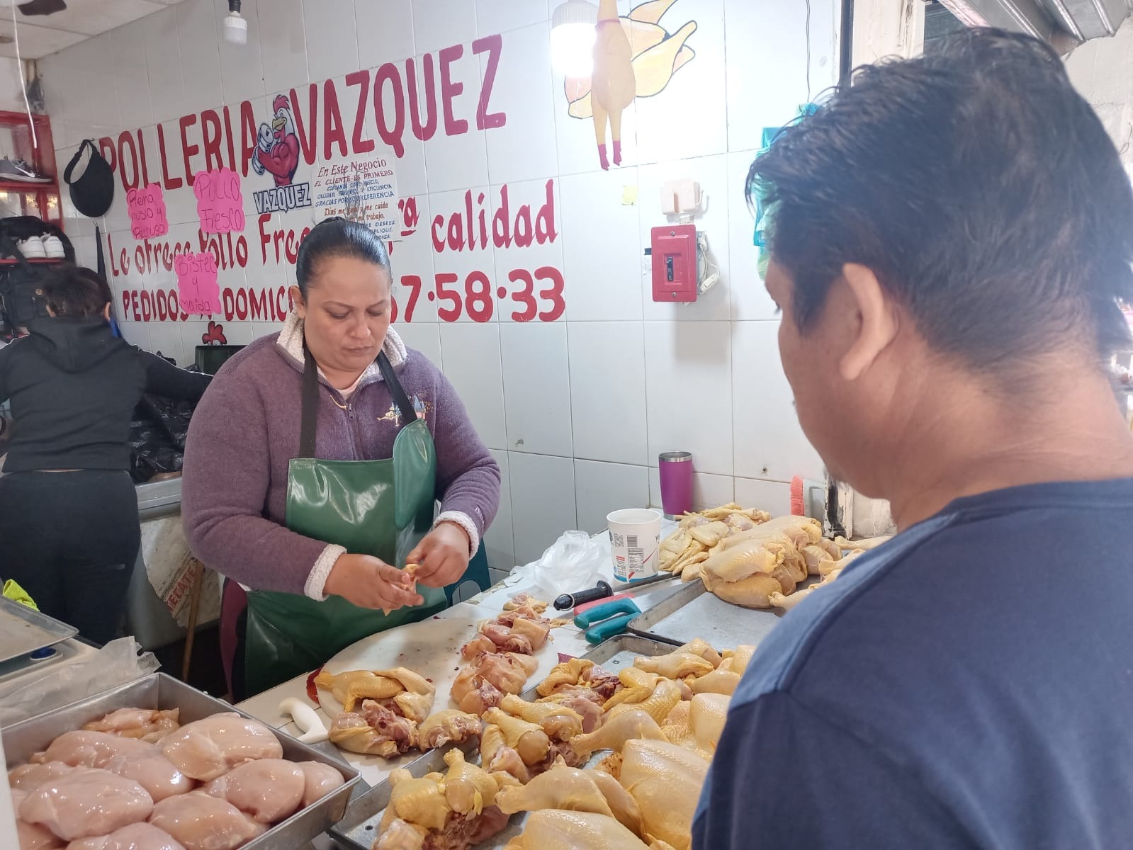 Sube el precio del pollo entre 5 y 10 pesos, esto debido a escasez