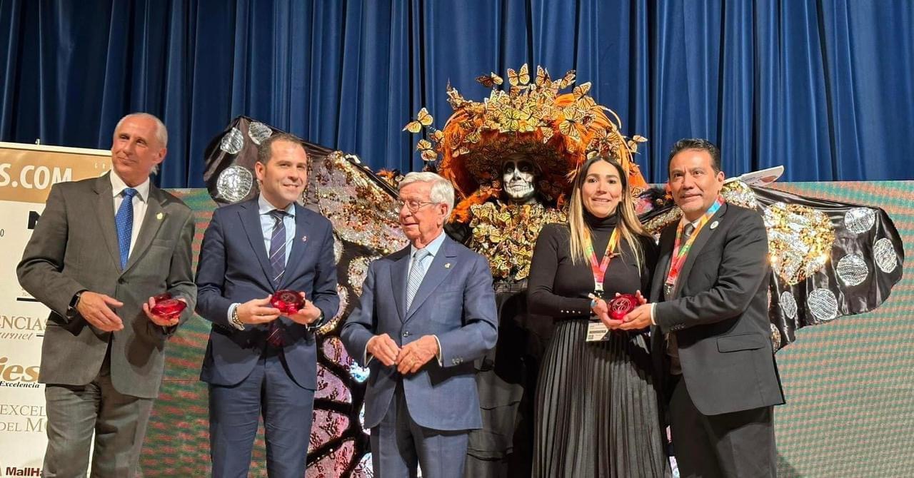 Cocineras tradicionales de Michoacán conquistan Premios Excelencias Gourmet