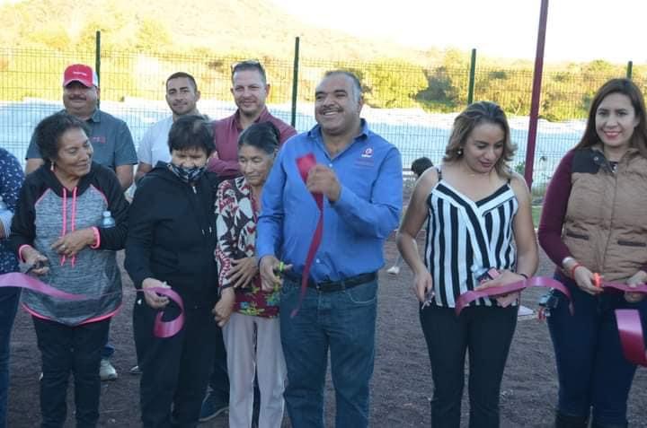 Isidoro Mosqueda inauguró parque recreativo en colonia El Bosque
