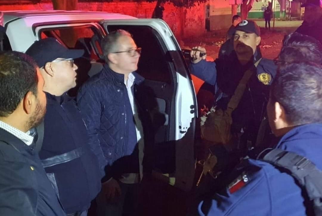 Delincuentes roban camioneta a Diputado Federal cuando regresaba a Zamora, tras evento de Xóchitl Gálvez