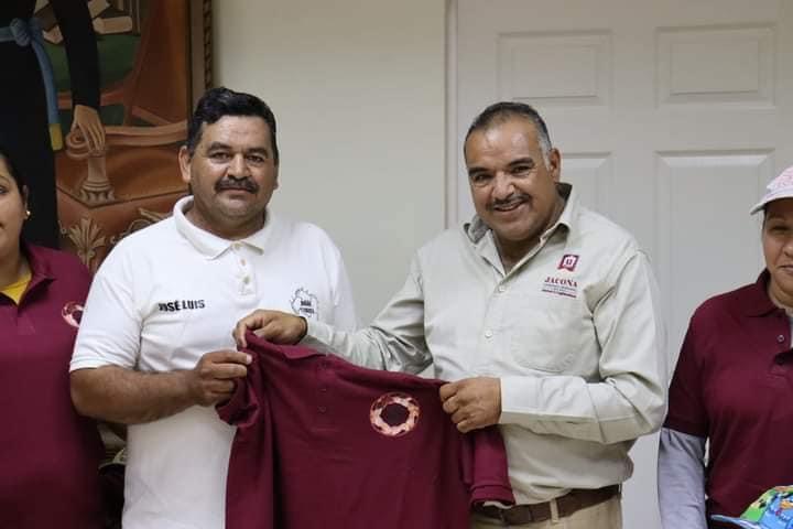 Isidoro Mosqueda se reunió con vecinos del fraccionamiento Lomas Universidad