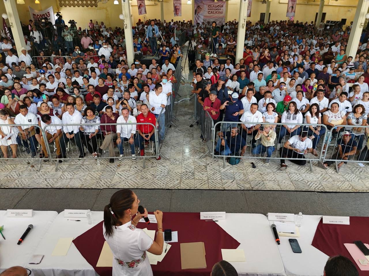 “Quiero ser recordada como la presidenta de la Educación Pública”: Claudia Sheinbaum ante más de 1,500 maestros y maestras de Campeche