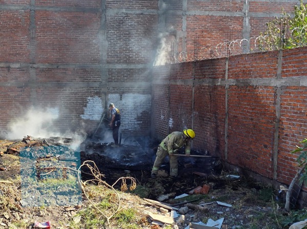 Hombre muere calcinado al incendiarse su vivienda en Zamora