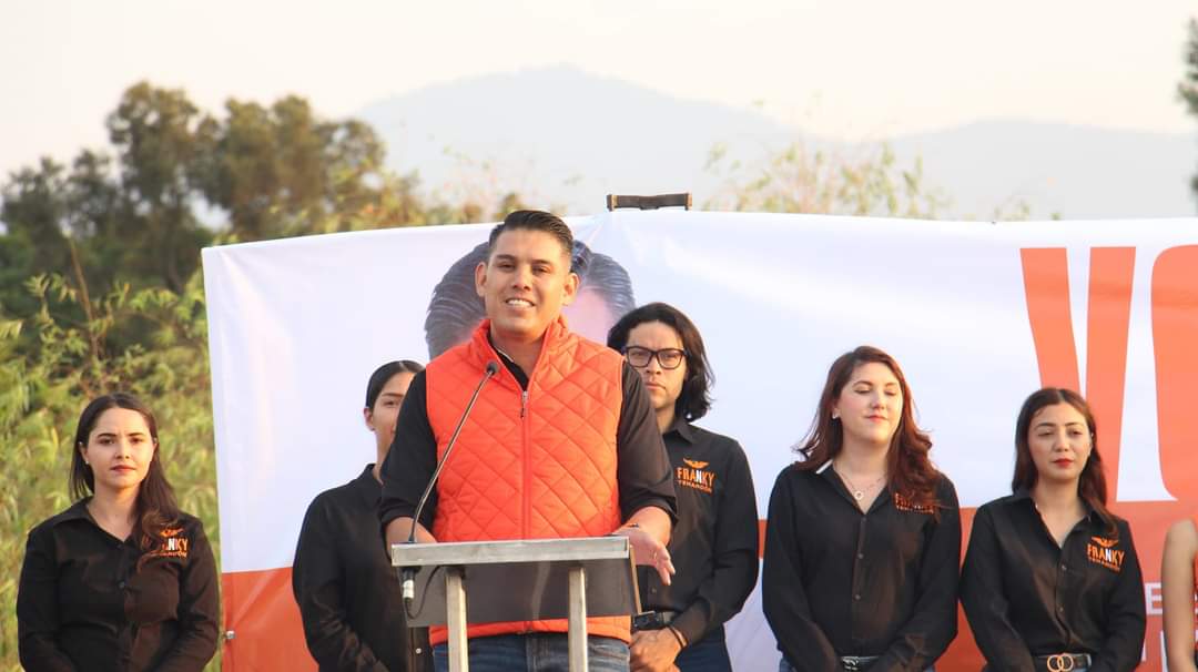 «Jacona merece un mejor gobierno donde su población se sienta respetada, segura y con su dignidad a salvo»: Franky Tehandón