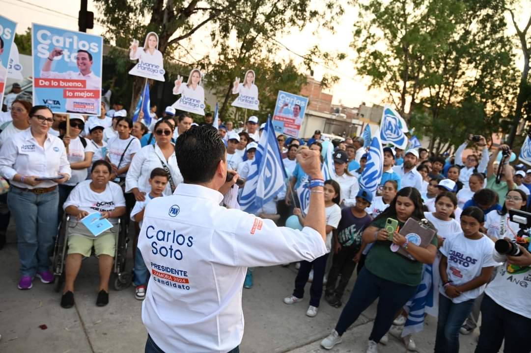 Multitudinario Respaldo para Carlos Soto por Parte de Vecinos de Valencia y La Pradera