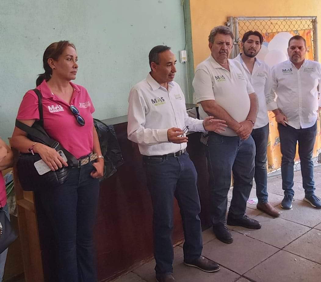 Jorge Hernández tuvo reunión con representantes de estancias infantiles