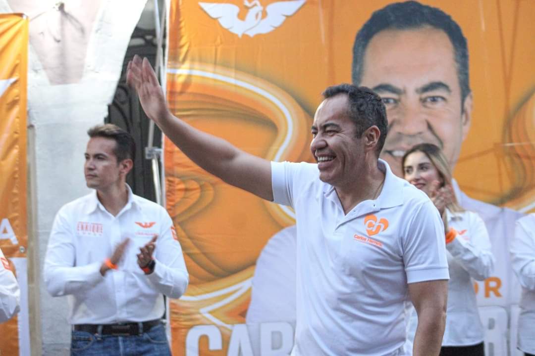 Cientos de personas respaldan en Purúandiro a Carlos Herrera