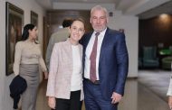 Con Sheinbaum, becas universales serán una realidad en Michoacán: SEE