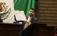 Propone Octavio Ocampo crear Institutos de Protección Animal en los municipios para erradicar la violencia y maltrato animal en Michoacán