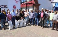 Continúan los apoyos del Gobierno de Jacona al campo.