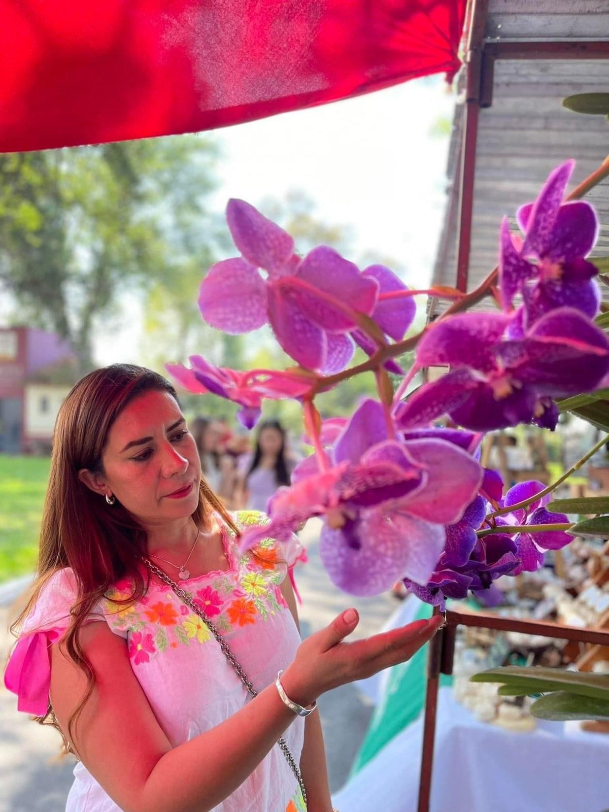 ¡ Inició La Expo Orquídea 🌺🌷🪻en Jacona!