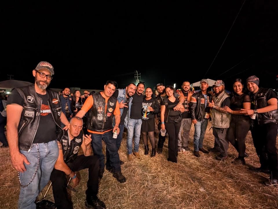 Asi se culmina LA CATRINA PASION BIKER galería de fotografía día sábado 9 de noviembre Zamora, Michoacán.