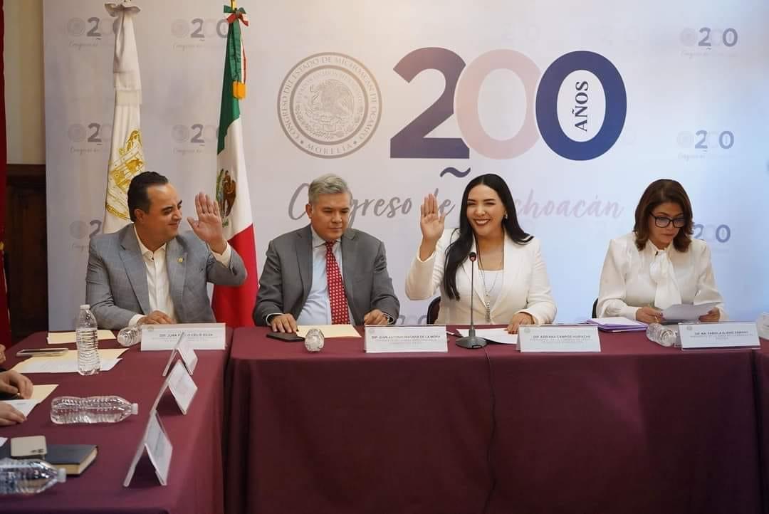 Vamos a fortalecer a la comunidad científica en Michoacán: Adriana Campos Huirache