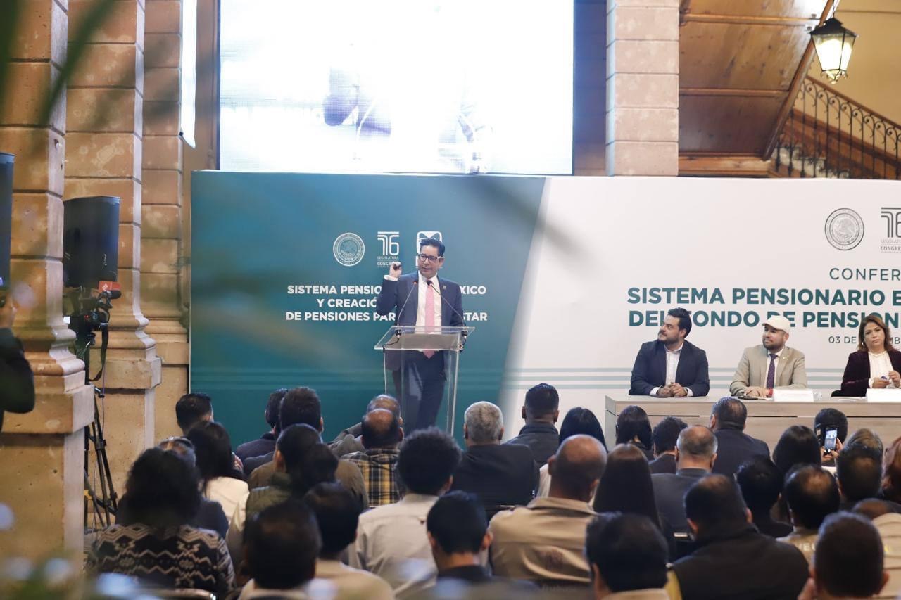 Realiza 76 Legislatura Conferencia para informar sobre nuevo sistema de pensiones en México