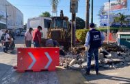 Sustituirán jardineras por bolardos en Avenida 5 de Mayo; es parte de ordenamiento vial
