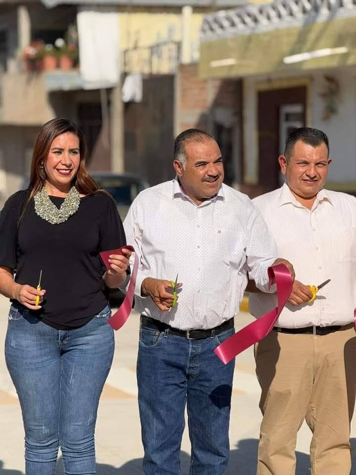 Inauguran pavimentación de calle La Piedad en colonia Benito Juárez de Jacona