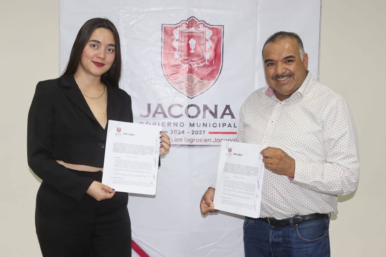 Firman convenio Gobierno de Jacona y Escuela de Inglés