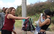 DIF JACONA entrega de cobijas,