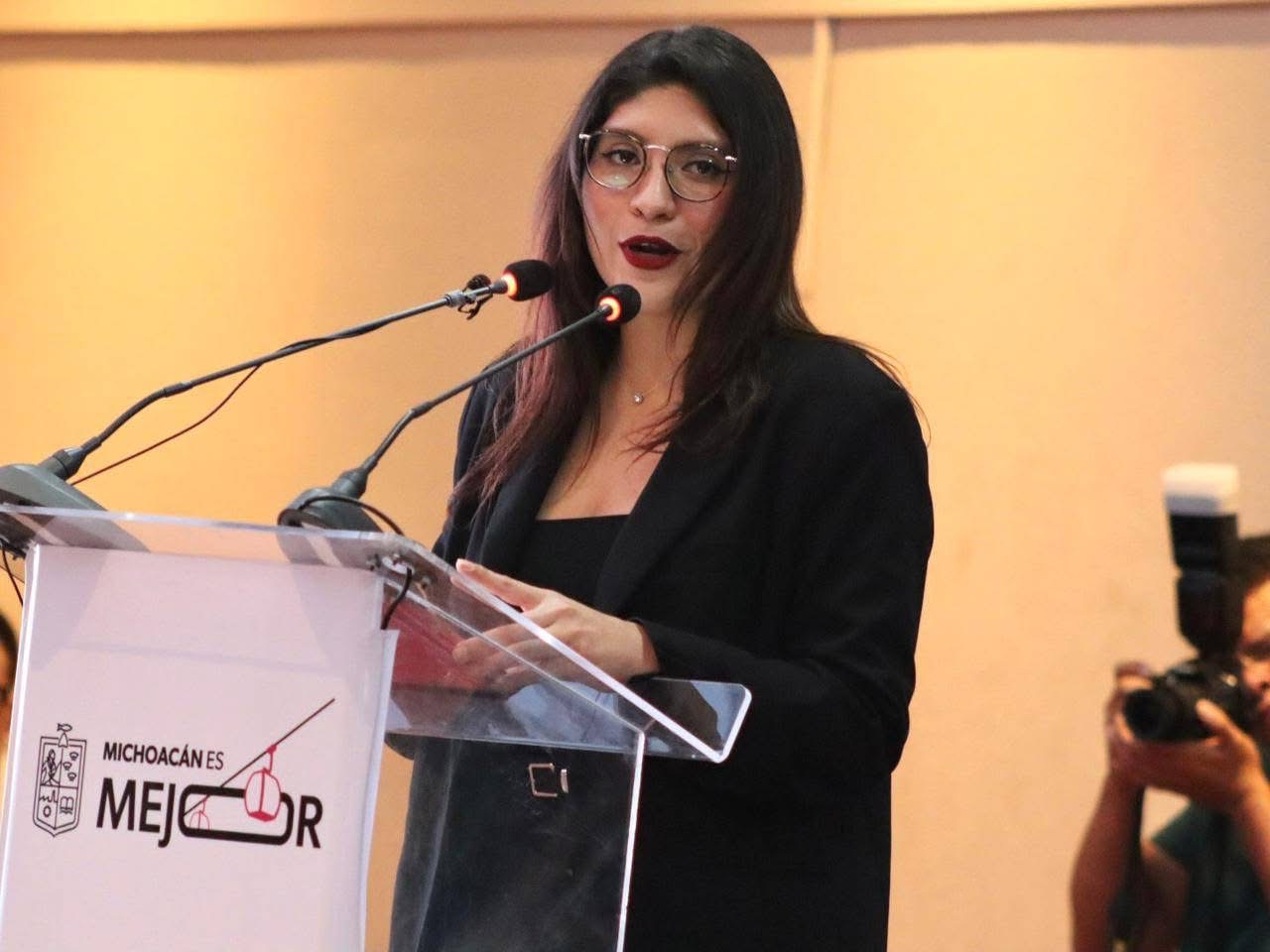 Autonomía económica, clave para cerrar ciclos violentos: Seimujer