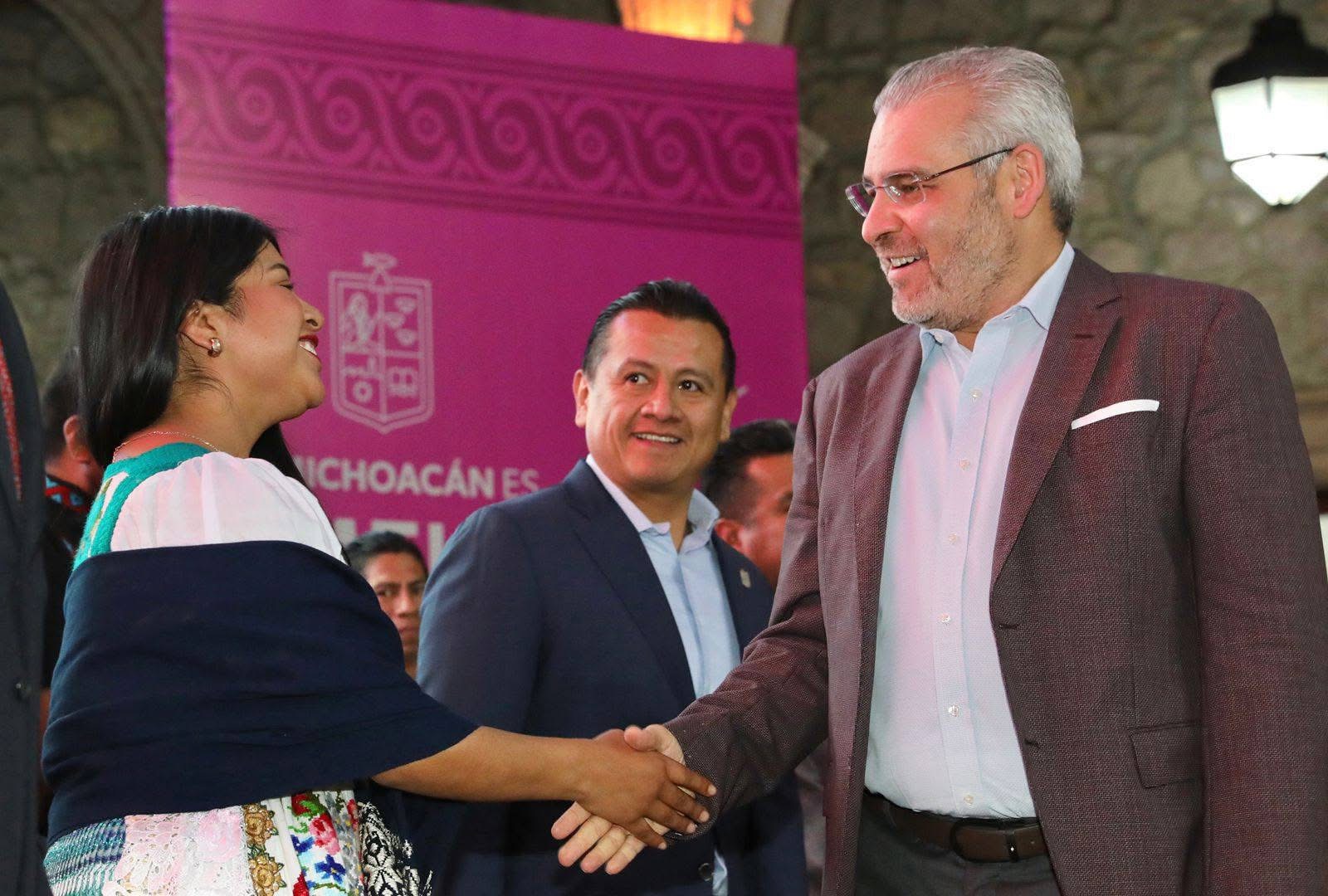 Michoacán, listo para sumarse a foros de desarrollo sustentable e indígena rumbo al plan nacional: Bedolla
