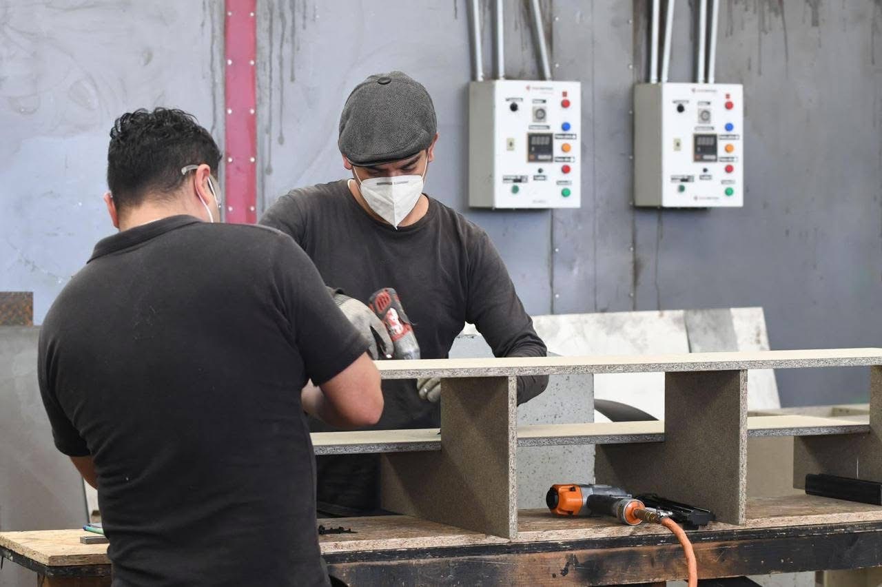 Michoacán, entre los 10 estados con más generación de empleo: Sedeco