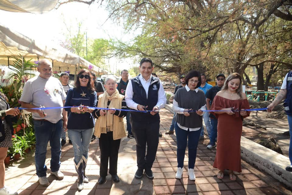 Inaugura Arturo Hernández, sexta edición de la Expo Orquídea Tangancícuaro.